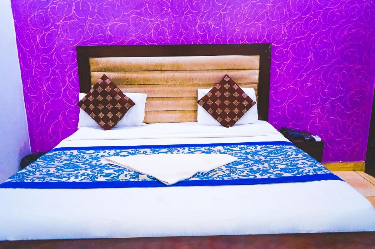 Ashok Palace - Mahipalpur Near Aerocity Hotel