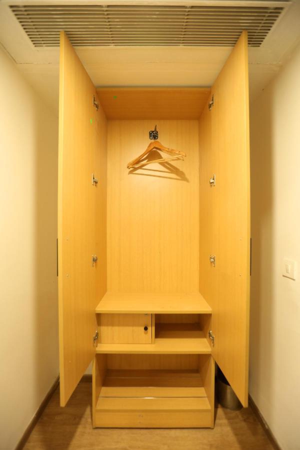 Hotel Rudra At Chhatarpur 