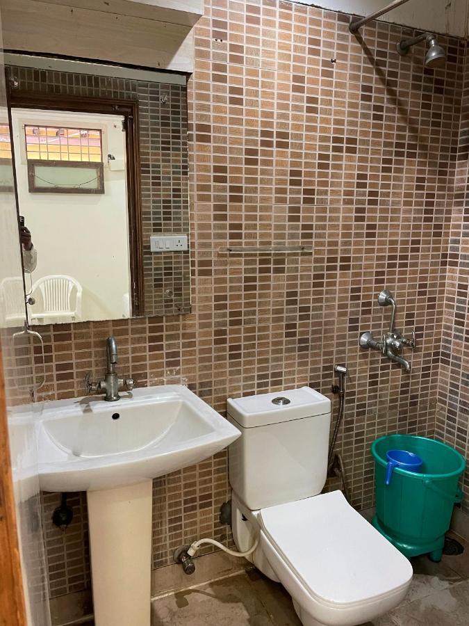Hotel Aditya Near Railway Station Main Bazar