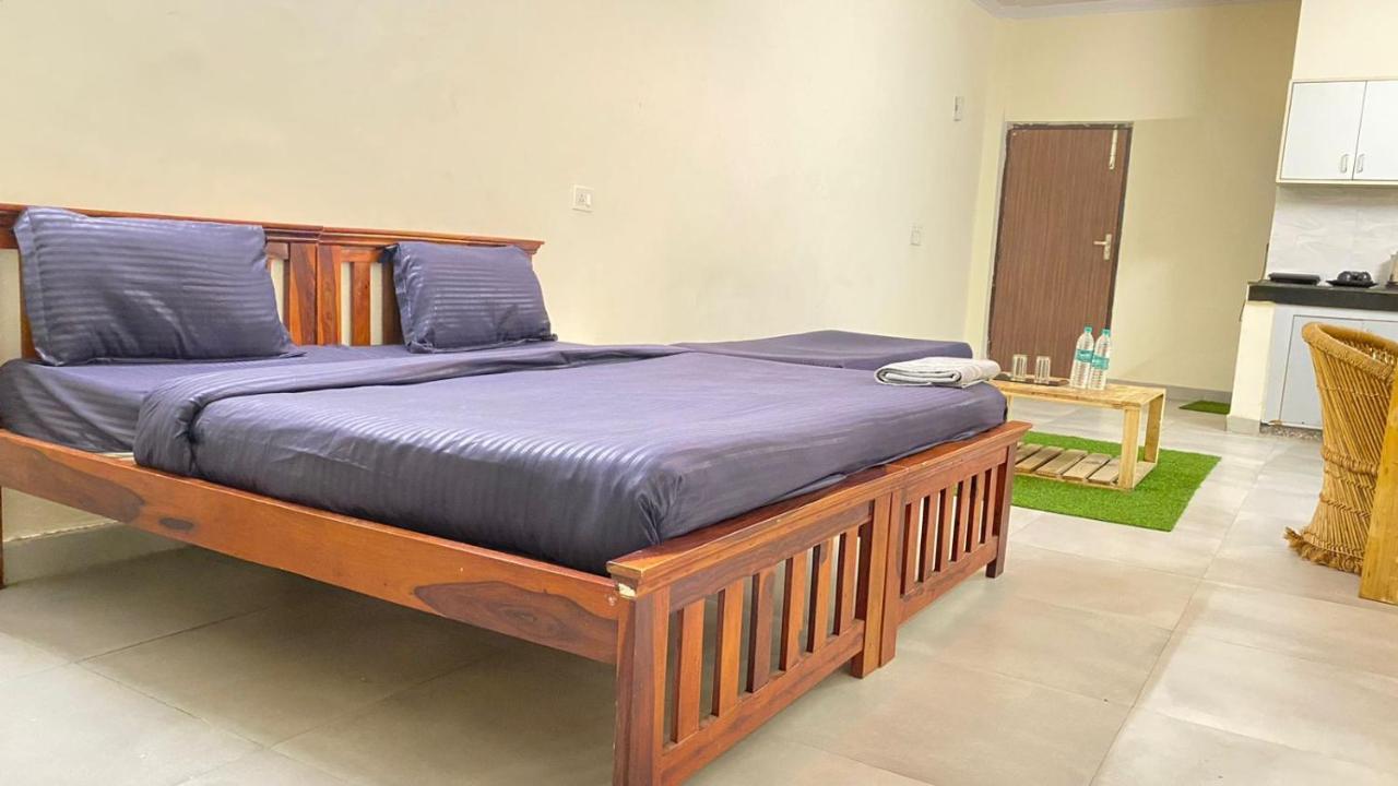 Gobravo Dev Palace & Studio
