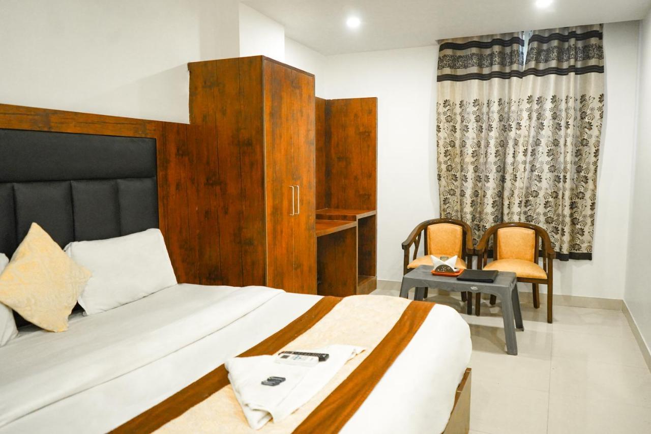 Hotel O Tez Plaza Nova Deli
