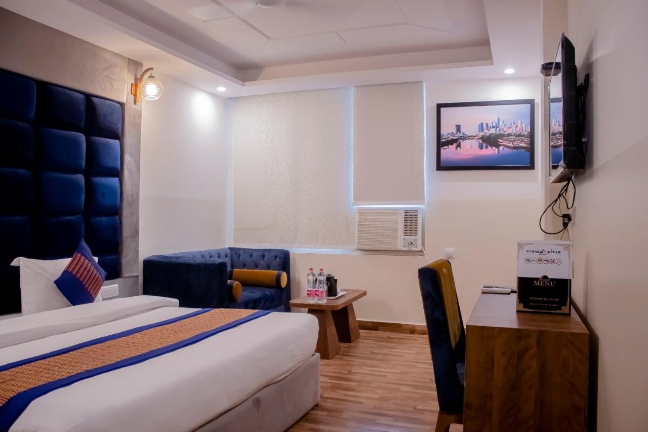 Airport Delhi International Airport 4*