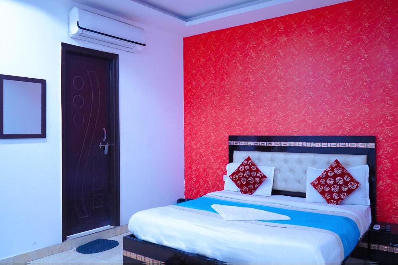 Ashok Palace - Mahipalpur Near Aerocity