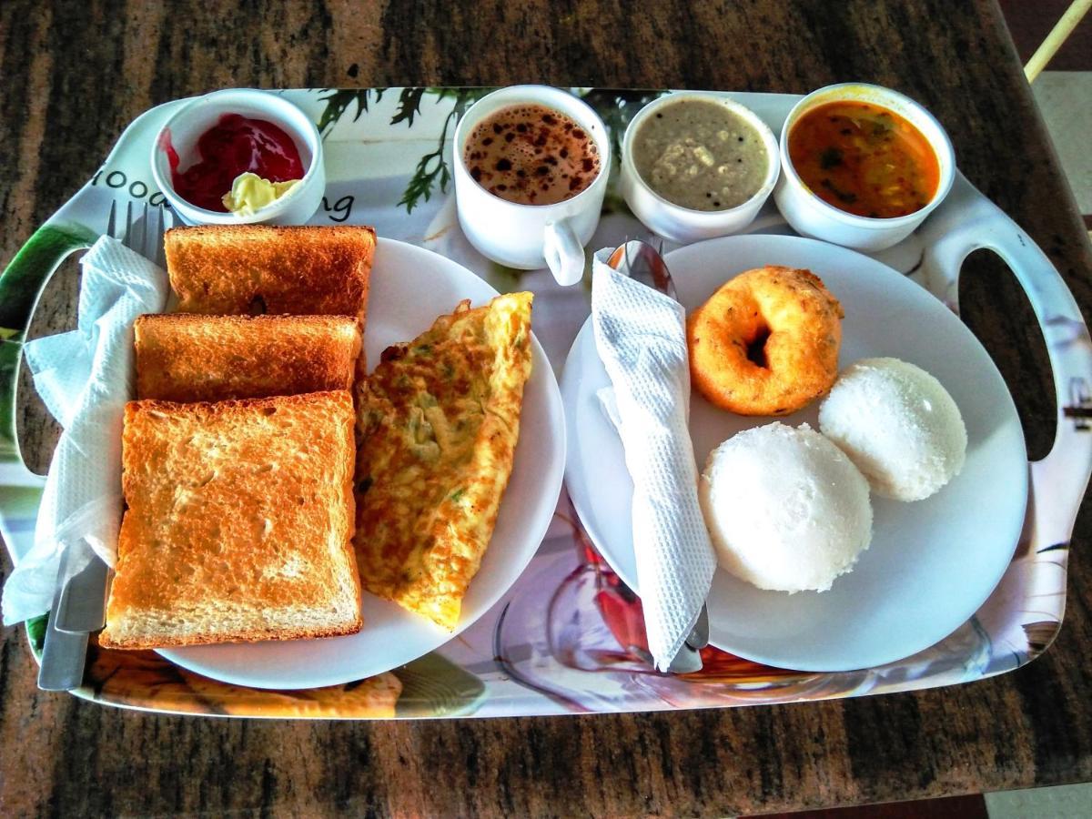 Yellow Chilli Britannia Chowk New Delhi