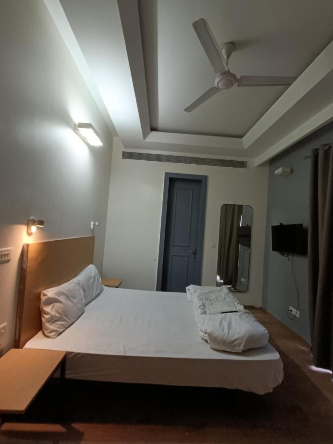 Fabhotel Sky Land Delhi (National Capital Territory of India)