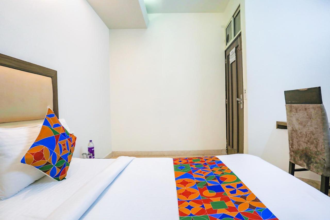 Fabhotel Jpm The Grand Bella - Nr Nehru Place Market Hotel New Delhi