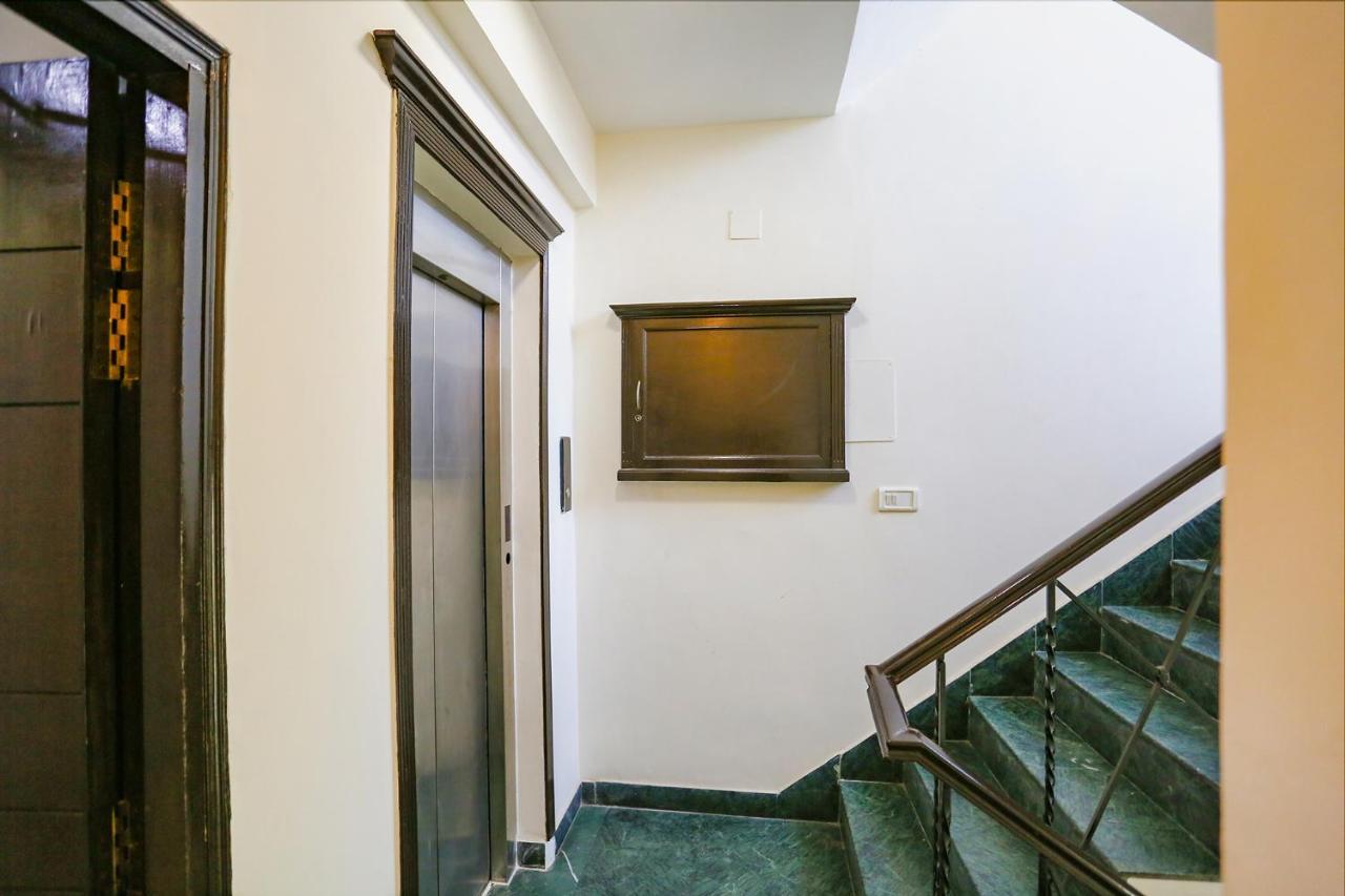 Fabhotel Jpm The Grand Bella - Nr Nehru Place Market