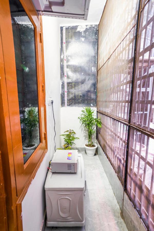 Homlee-luxurious 2bhk With Kitchen Near Metro *