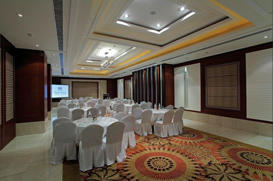 S.k Premium Park Hotel 4*