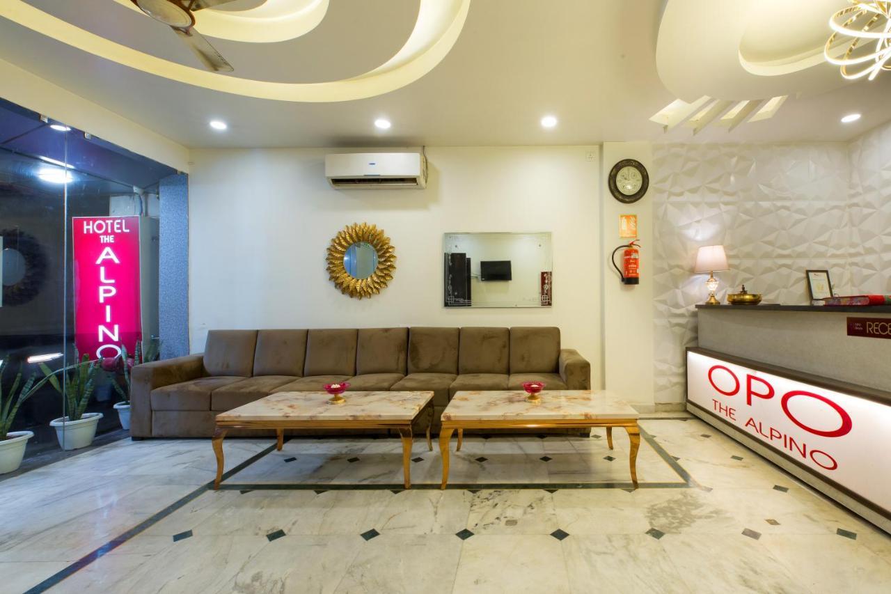 Hotel The Alpino 3*