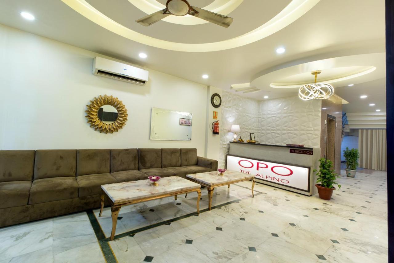 The Alpino 3* New Delhi