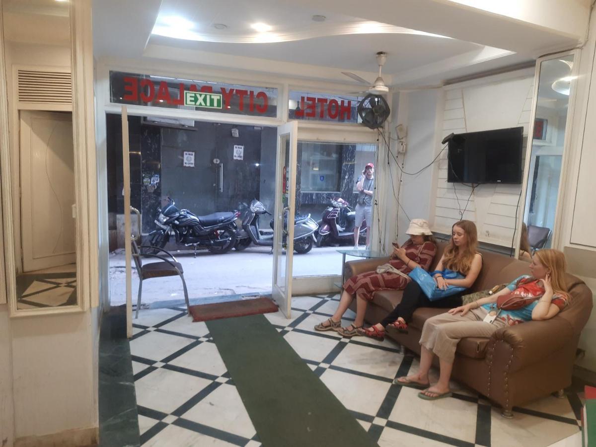 Palace Paharganj * Nova Deli
