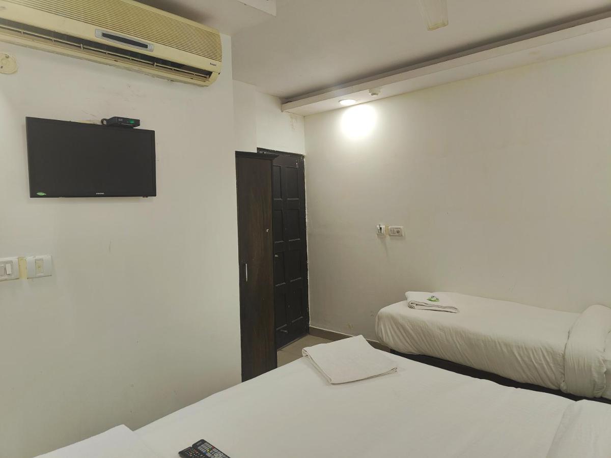 Hotel Apple - 3*