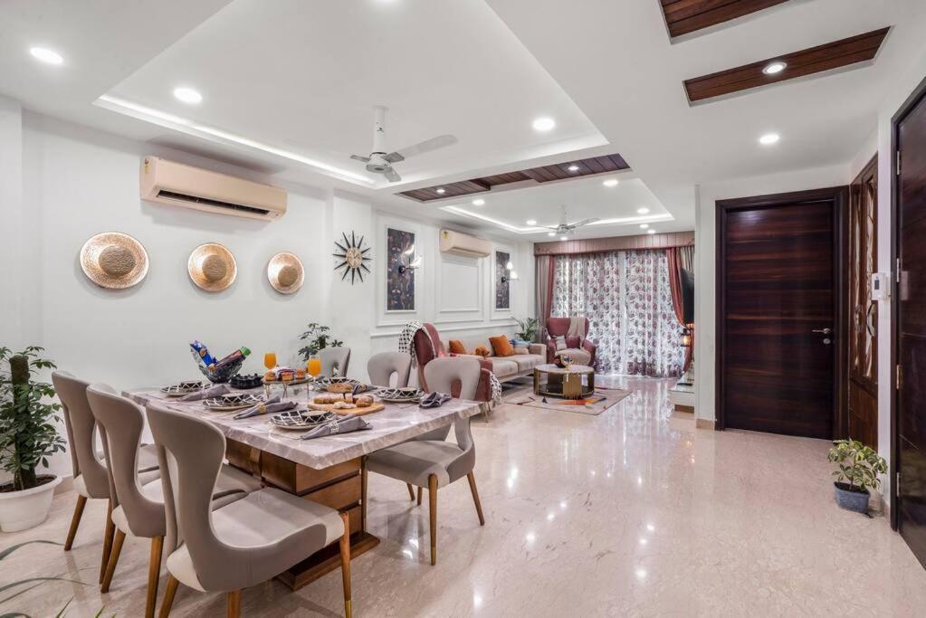 Homlee-pentagon 3 Bhk Luxurious-lift-parking-saket *