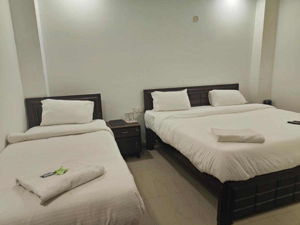 Hotel Apple - 3*