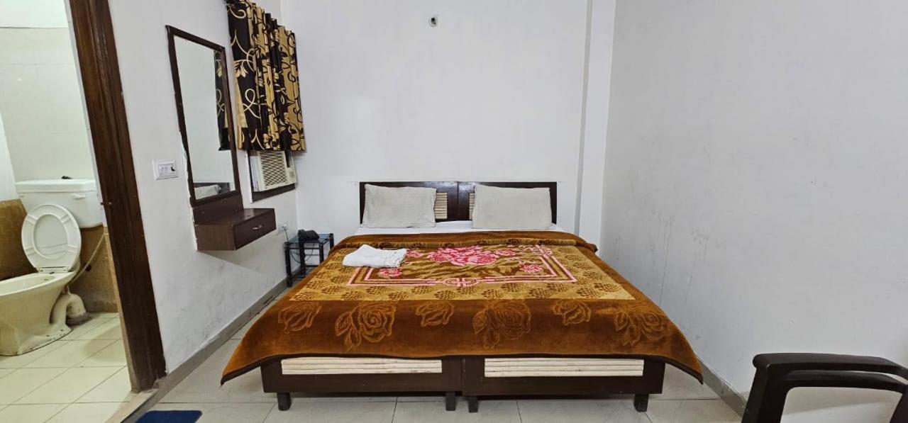 Guest house Jageer Palace Bawana