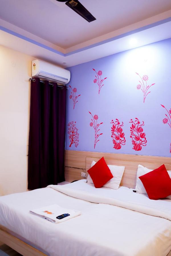 Hotel Rose Residency - Dwarka Sec 9