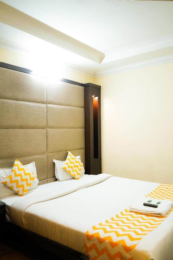 Hotel Imperial - Nehru Place 3*
