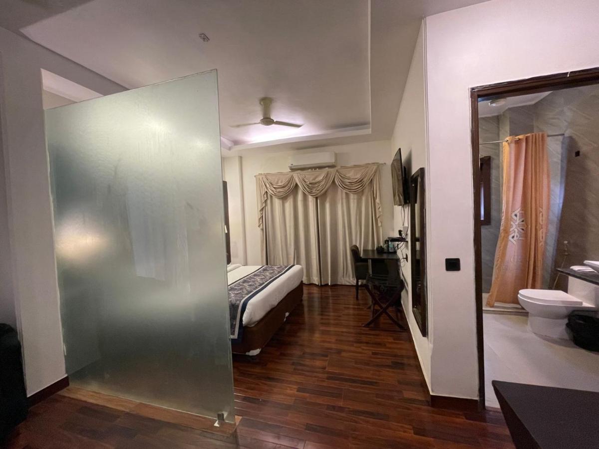 The Orion - Greater Kailash 4* New Delhi
