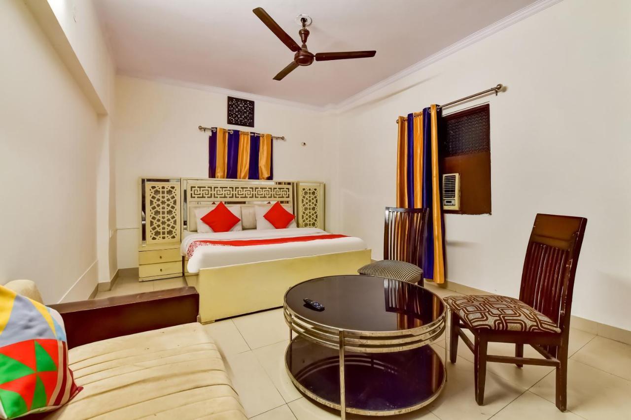Hotel Flagship Red Stone Near Dilli Haat Ina