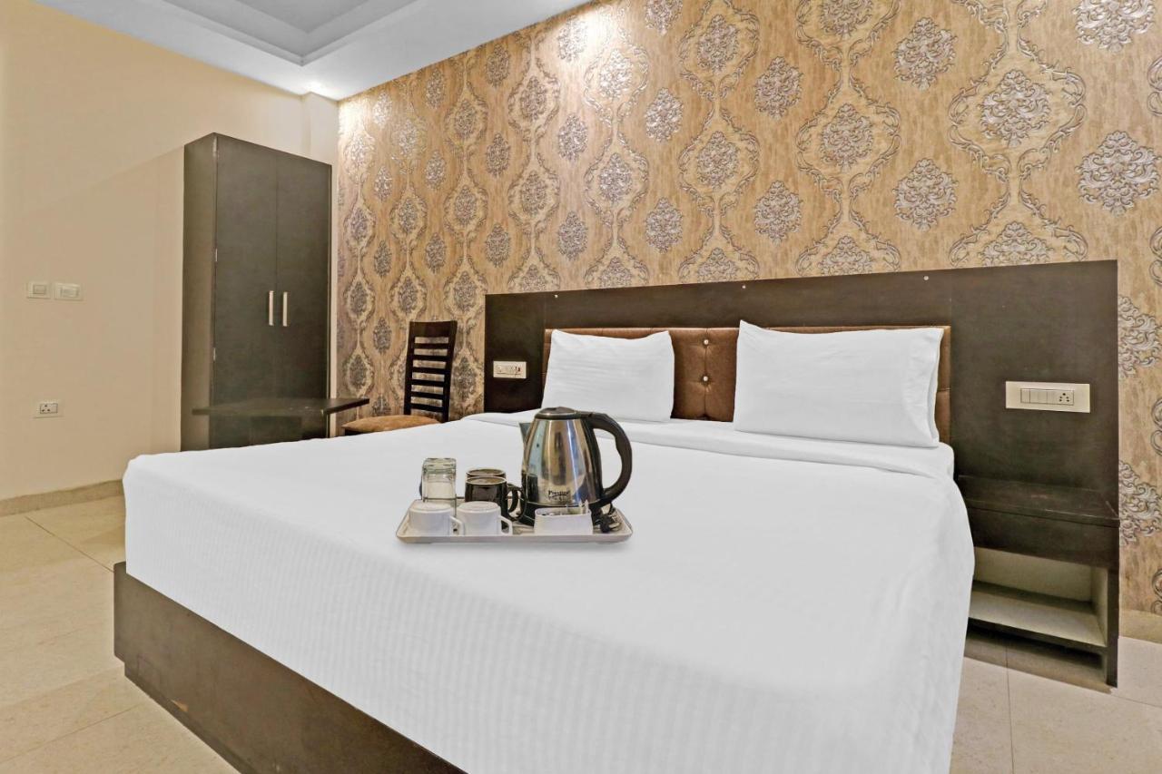 Hotel Oyo 23368 Boutique Paragon