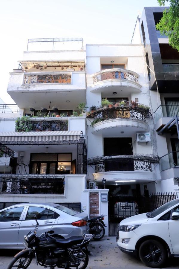 Fortune Service 1bhk, D-198,ugf *