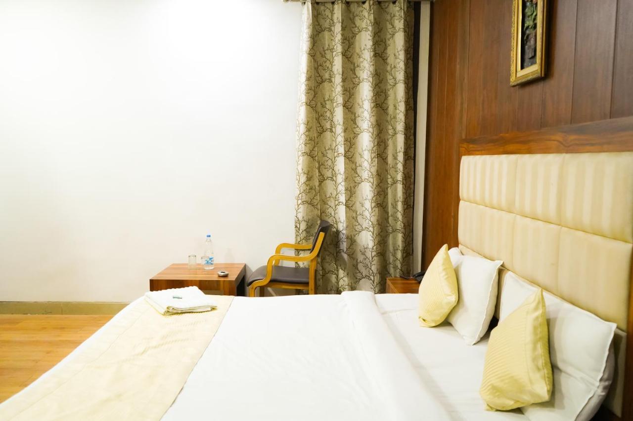 Hotel Rts - Mahipalpur New Delhi