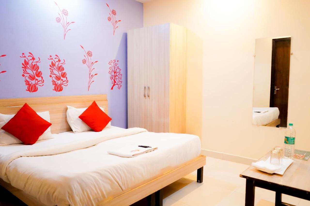 Rose Residency - Dwarka Sec 9 Hotel 3*