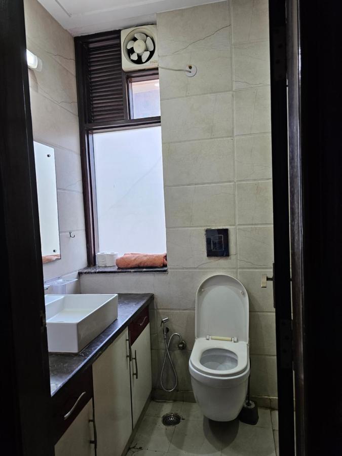 Apartment Family 3bhk Stay! New Delhi