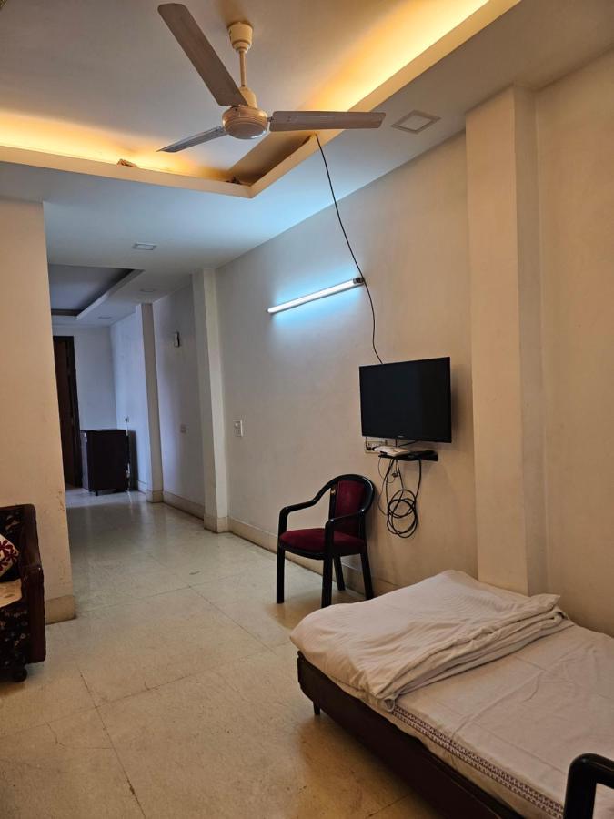 Spacious 2bhk Apartment! Apartamento Nova Deli