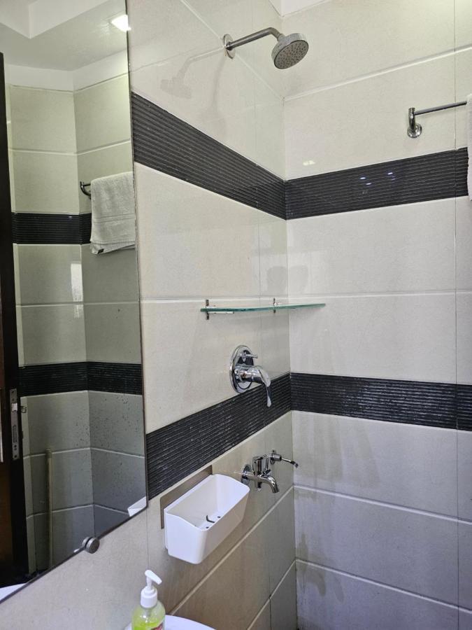 Palatial 3bhk Apartment!greater Kailash 1 New Delhi