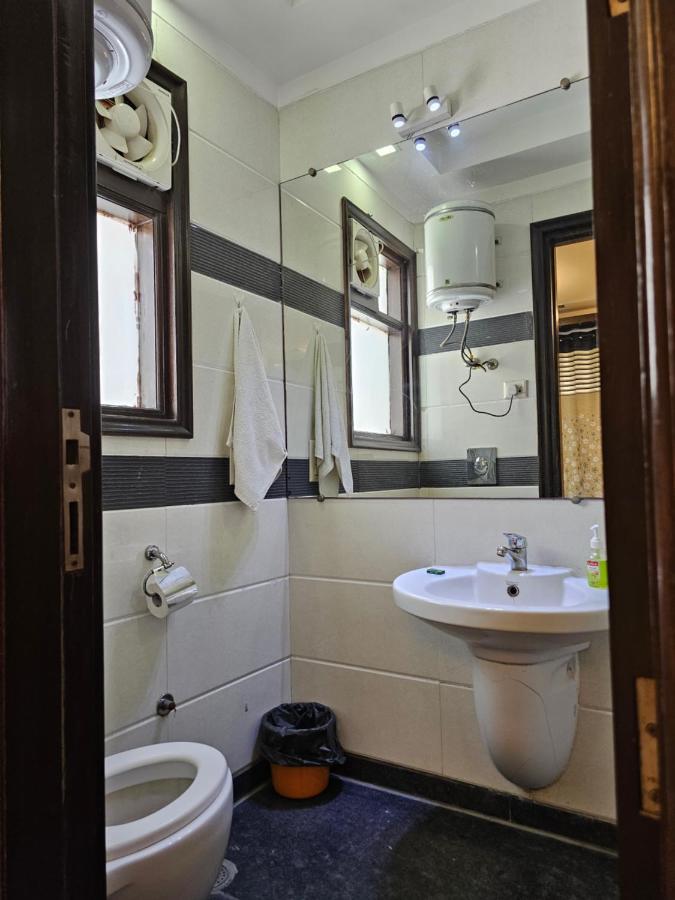 Palatial 3bhk Apartment!greater Kailash 1 Apartment *