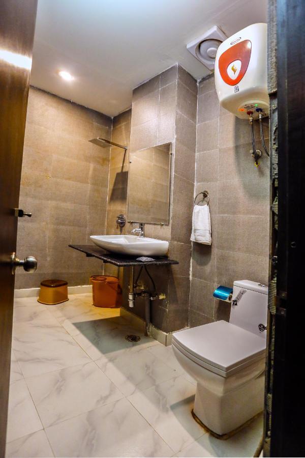 Hotel Airport Tashree