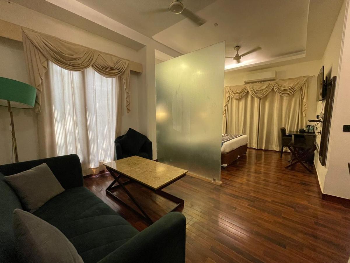 The Orion - Greater Kailash Hotel