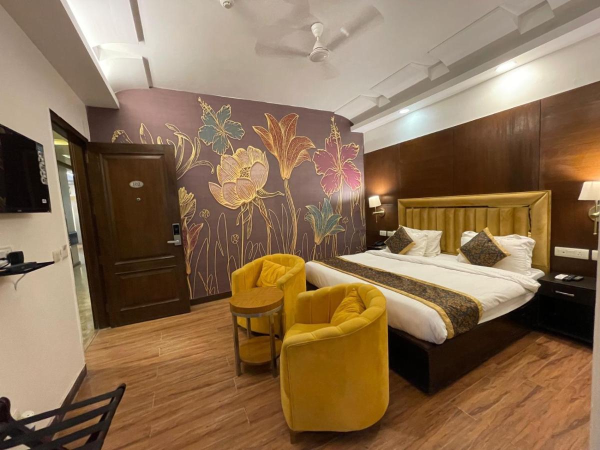 The Orion - Greater Kailash Hotel 4*