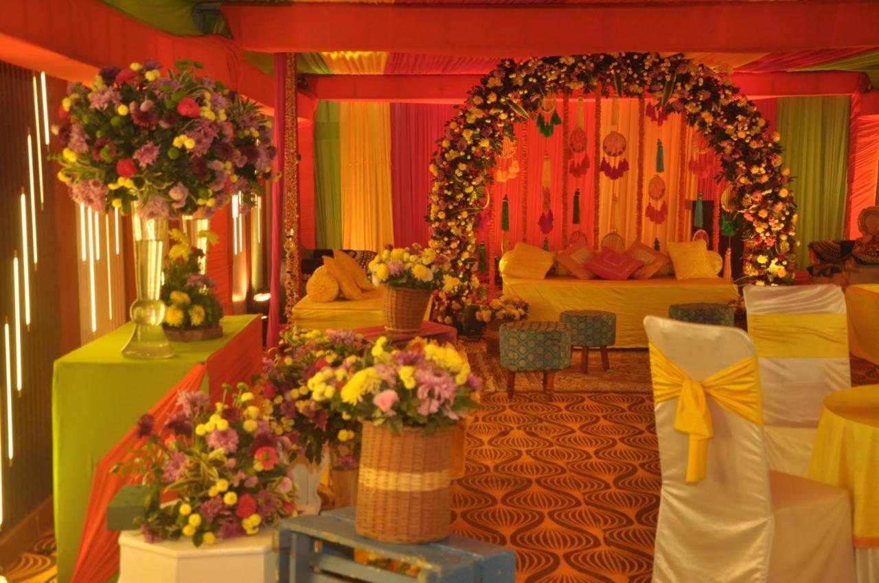 Hotel Arch Plaza - Near Yashobhoomi Convention Centre Dwarka