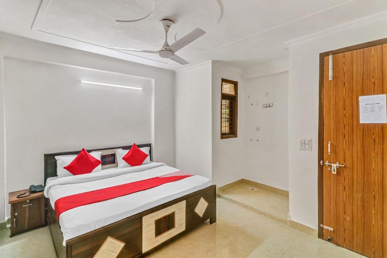 O South Plaza Near Qutab Minar Metro Station Hotel 3*