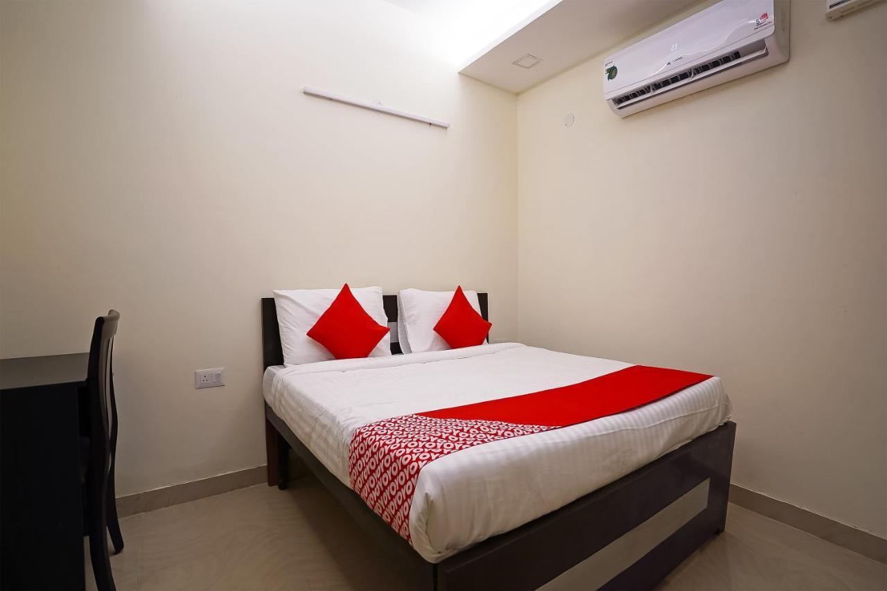 O Olive Saffron Hotel Delhi (National Capital Territory of India)