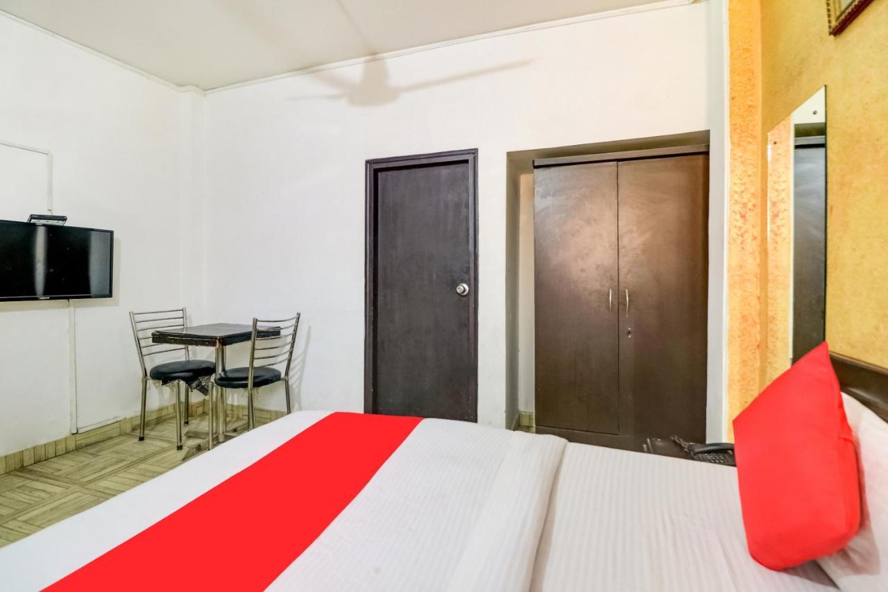 Oyo Prime Residency Near Chhatarpur Metro Station 3* New Delhi