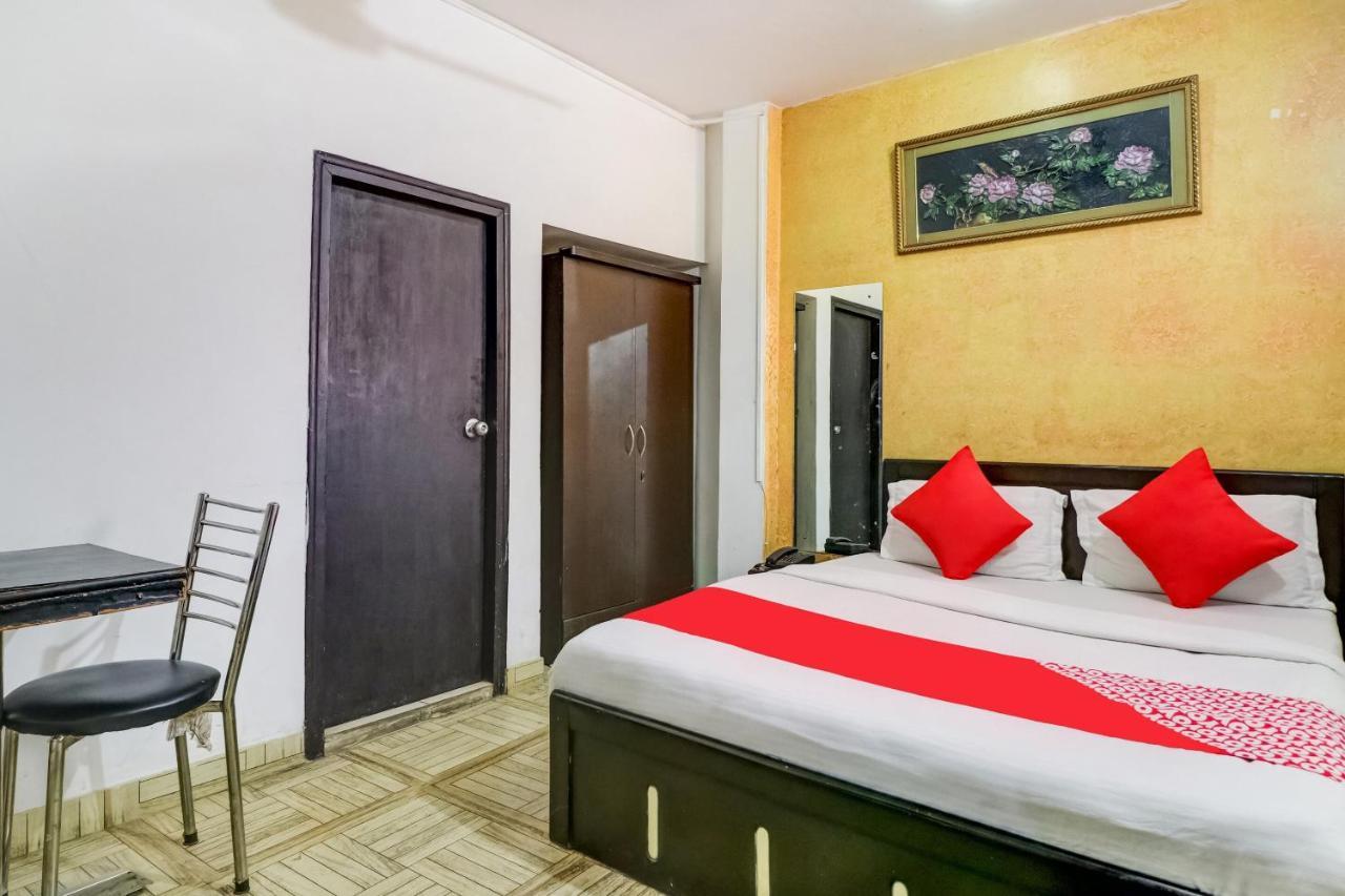 Oyo Prime Residency Near Chhatarpur Metro Station Hotel New Delhi