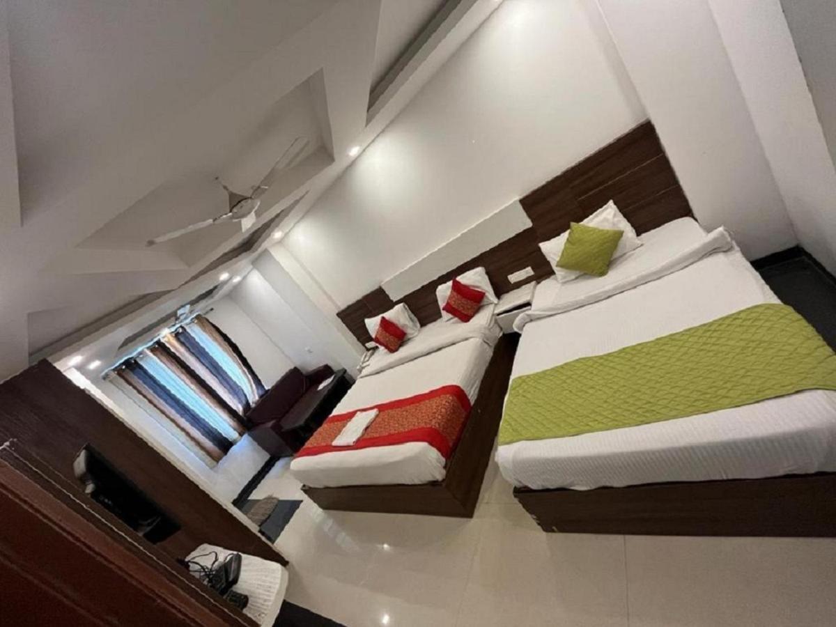 Ark Suites At Delhi Airport Nova Deli