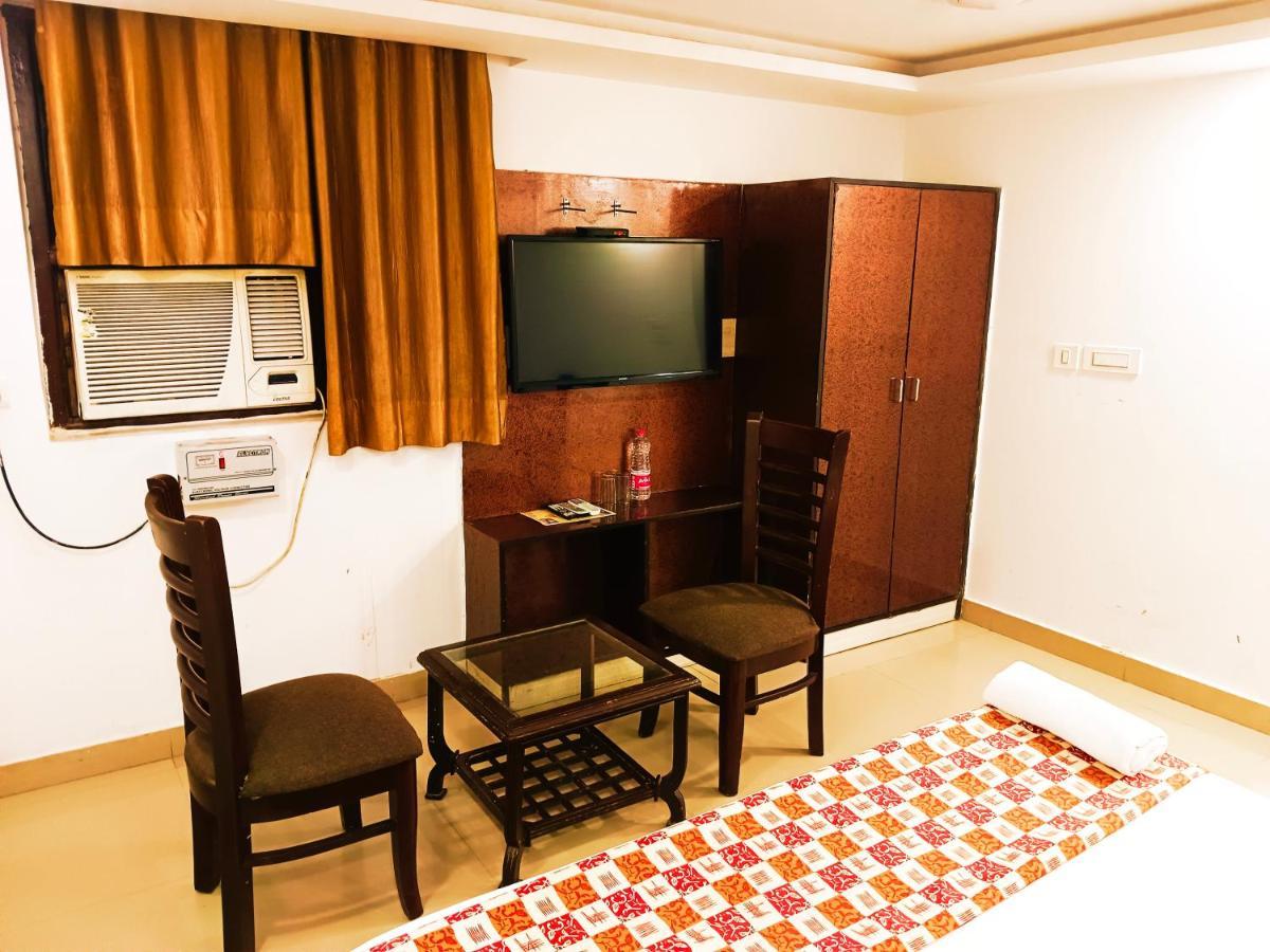 Hotel De Tark Near Igi Airport Delhi New Delhi
