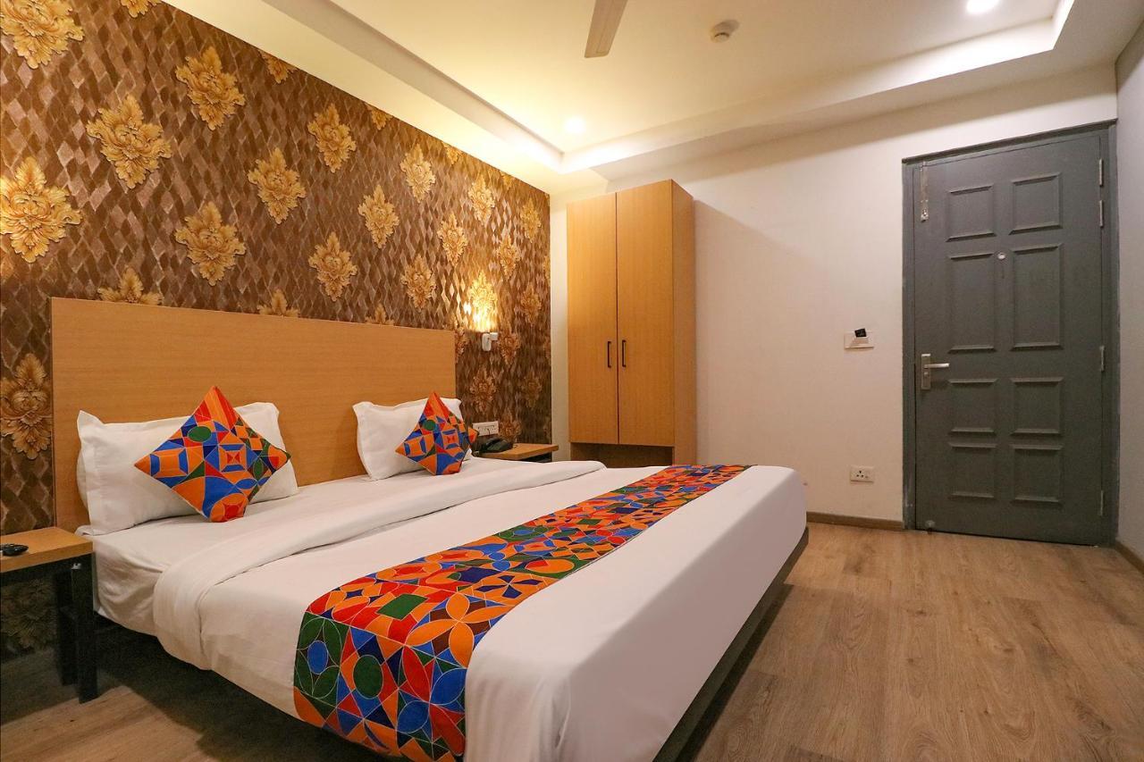 Hotel Fabexpress La Serene Gagan Vihar New Delhi