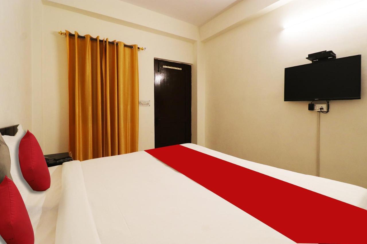 Hotel Oyo Diamond Near Lotus Temple New Delhi