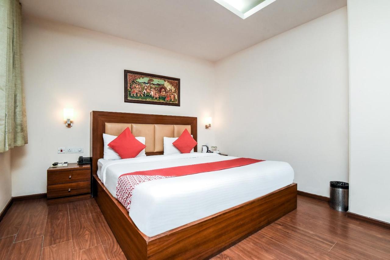 Capital O Corporate 3* New Delhi