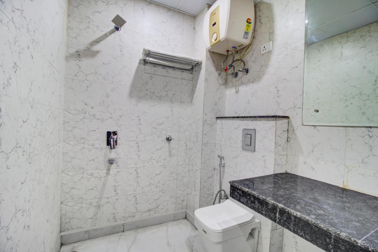 Hotel Fabhotel Gross Near Igi Airport