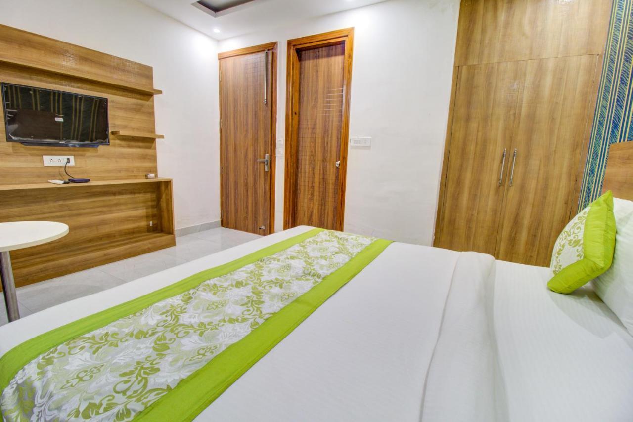 Hotel Fabhotel Gross Near Igi Airport