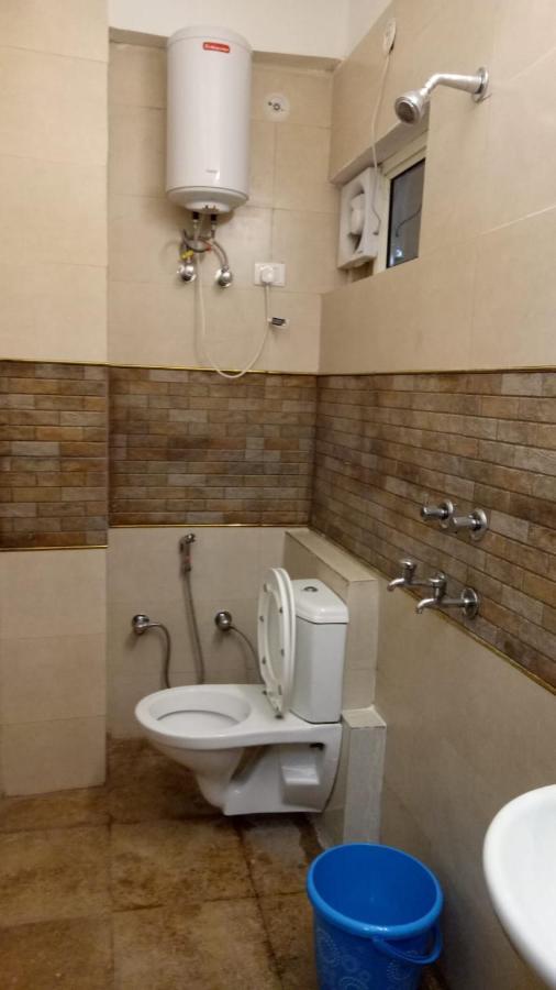 Hotel Oyo Galaxy New Delhi