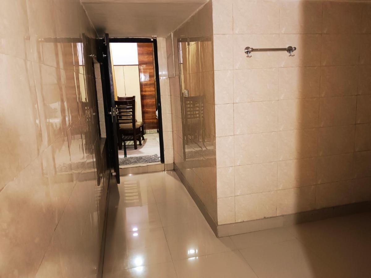 De Tark Near Igi Airport Delhi Hotel New Delhi
