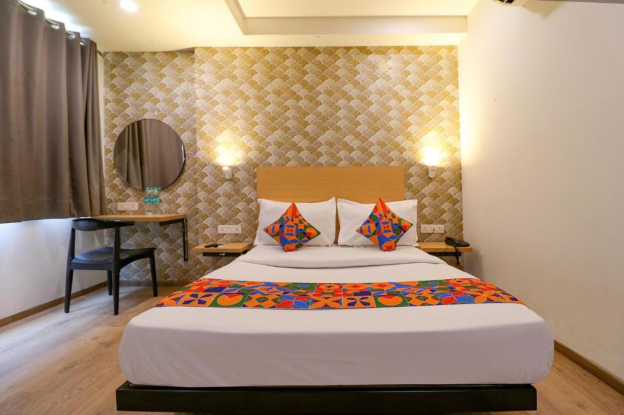 Fabexpress La Serene Gagan Vihar Hotel New Delhi